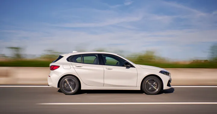BMW Serie 1, prosegue il lavoro sul restyling. Nuove foto spia