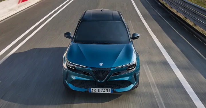 Nuova Alfa Romeo Junior, ecco quanto costa con gli incentivi 2024