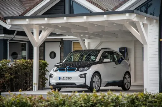 BMW i3: in arrivo nuove batterie per maggiore autonomia