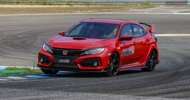 Honda: record sul giro a Estoril per la Civic Type R