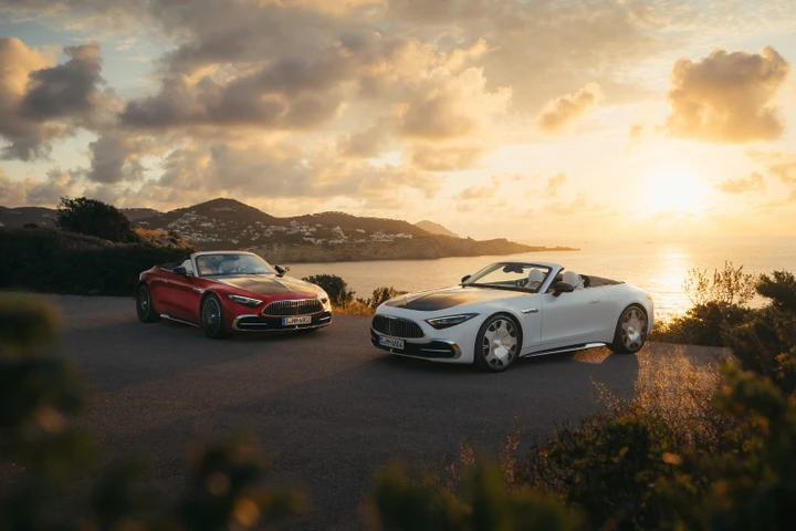 Mercedes-Maybach SL Monogram Series: la cabrio più esuberante sfila tra lusso e sportività