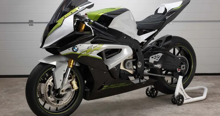 BMW eRR: la superbike elettrica