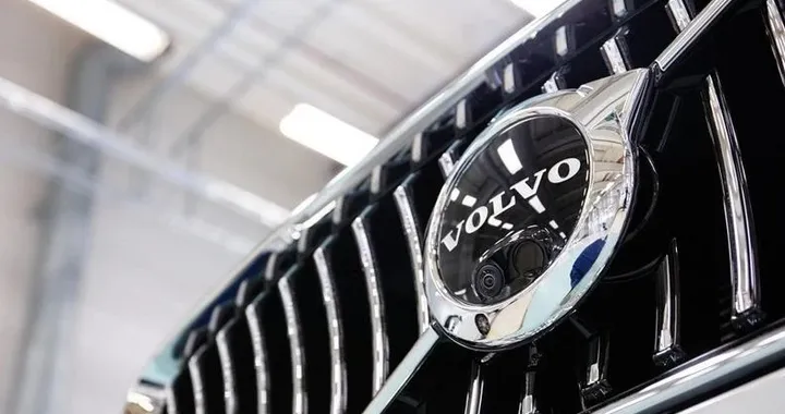 Volvo e Geely Holding: prove di separazione con la partecipazione delle banche