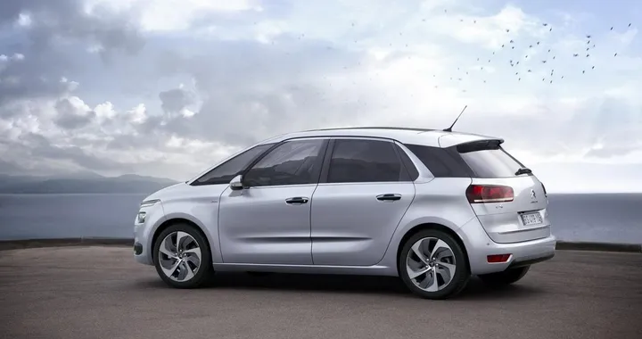 Citroen C4 Picasso: foto ufficiali