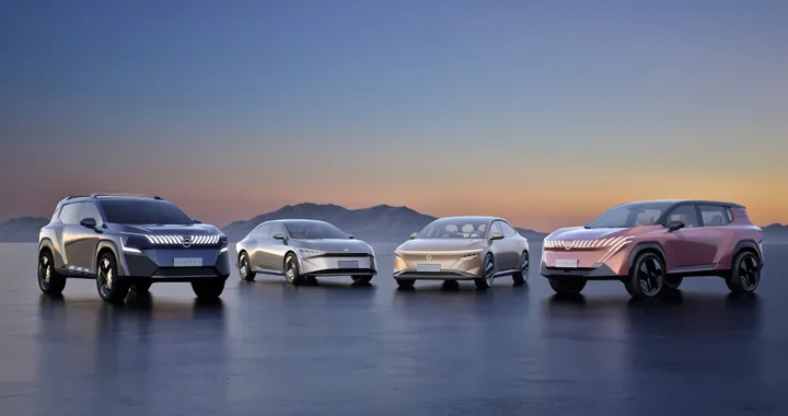 Nissan Epoch, Epic, Era e Evo: 4 concept al Salone di Pechino