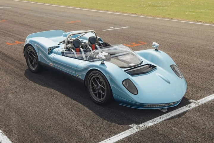 Nichols N1A: zero elettronica, cambio manuale e 700 CV di puro godimento