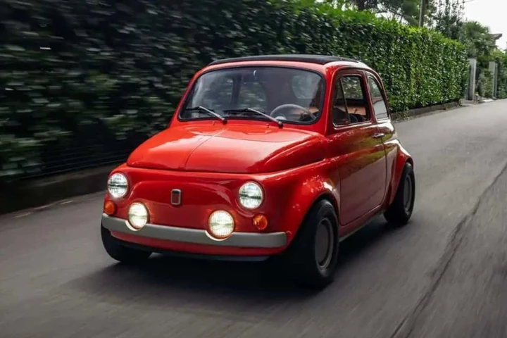 Fiat 500 Scattante, il restomod più caro di sempre: costa più di una Porsche 911