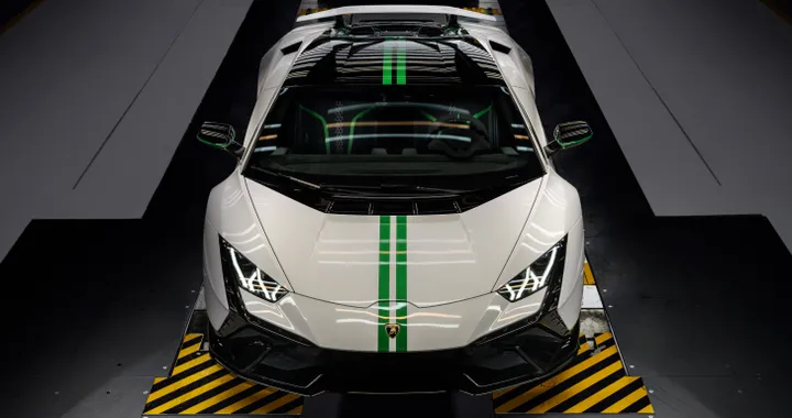Lamborghini, per i suoi 60 anni svela tre Huracán in edizione limitata