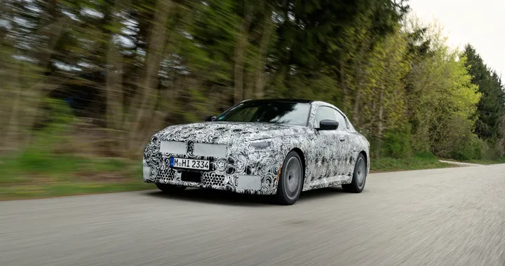Nuova BMW Serie 2 Coupé, prima del debutto compare una possibile foto reale