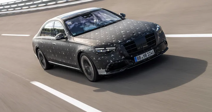 Nuova Mercedes Classe S: sicurezza al top | Arrivano gli airbag posteriori
