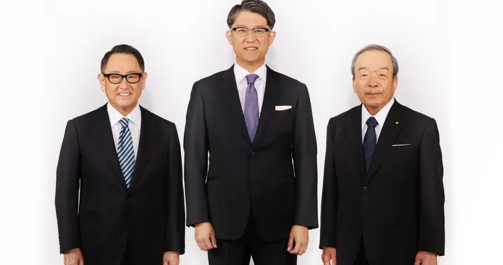 Cambio al vertice di Toyota: Akio Toyoda lascia. Al suo posto arriva Koji Sato