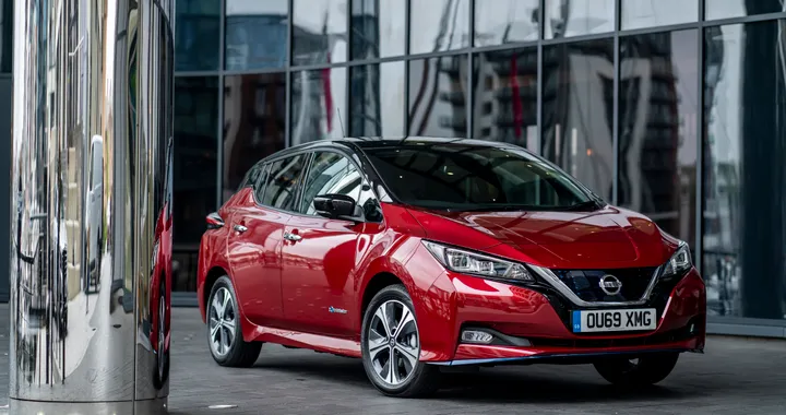 Nissan e Uber insieme per la mobilità sostenibile a Londra