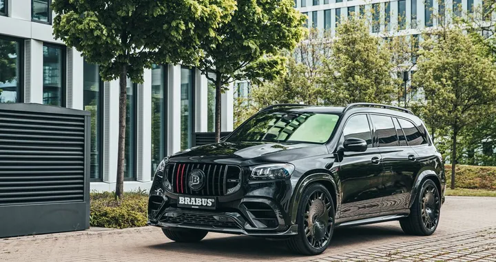 Mercedes GLS 63S AMG, grazie alla cura di Brabus la potenza sale a 800 CV