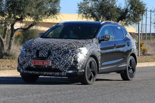 Nissan Qashqai: il restyling con guida autonoma