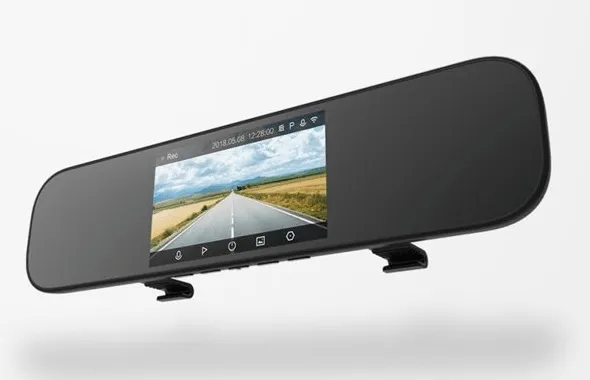 Xiaomi Mi Rearview Driving Recorder, lo specchietto retrovisore smart si aggiorna