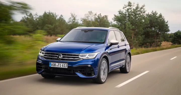 Volkswagen Tiguan R, il SUV da 320 CV arriva in Italia