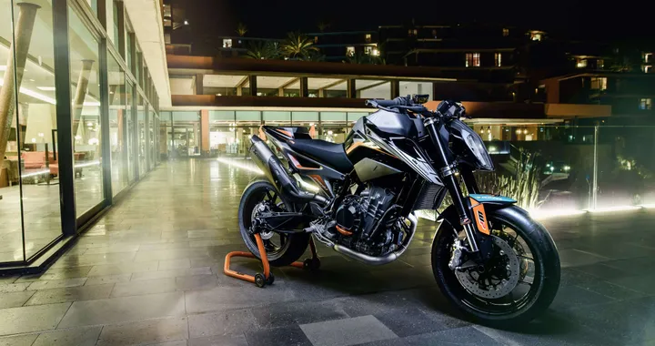 KTM 790 Duke: ora disponibile a 9.550€