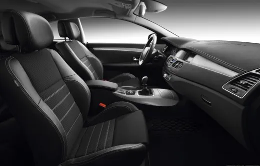 Renault Laguna Coupè: anche in Italia il dCi 110