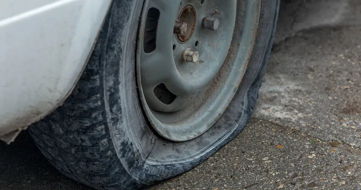 Con il Black Friday il compressore portatile Bosch è in offerta a meno di 50€