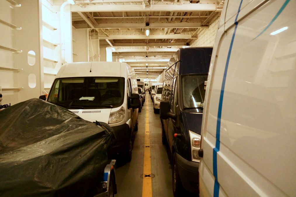 Anteprima: Porto di Palermo, fermato il traffico di auto rubate verso la Tunisia