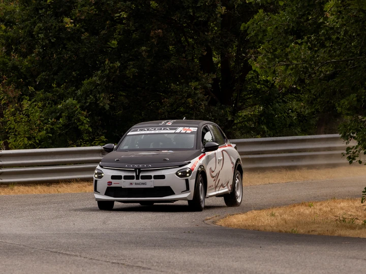 Lancia torna nel motorsport con la HF Racing, la Ypsilon da rally pensata per i giovani piloti