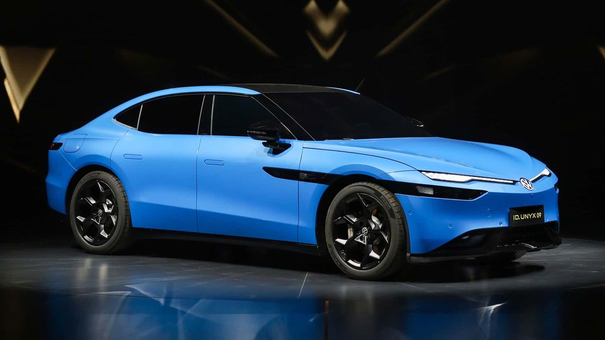Anteprima: Volkswagen ID. Unyx 09, la berlina affilata nata con Xpeng