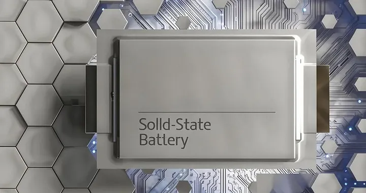 Nissan scommette sulle batterie allo stato solido: arrivo entro il 2028