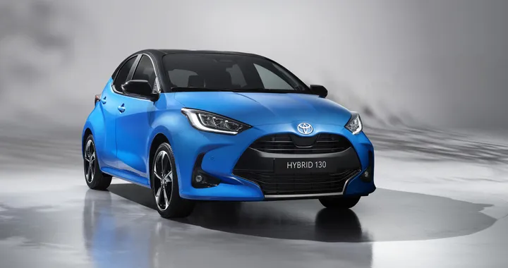 La Toyota Yaris Hybrid si aggiorna: nuovo motore da 130 CV e più tecnologia