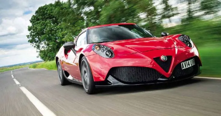 Alfa Romeo 6C: rumor sulla sportiva con il V6 &quot;Quadrifoglio&quot;