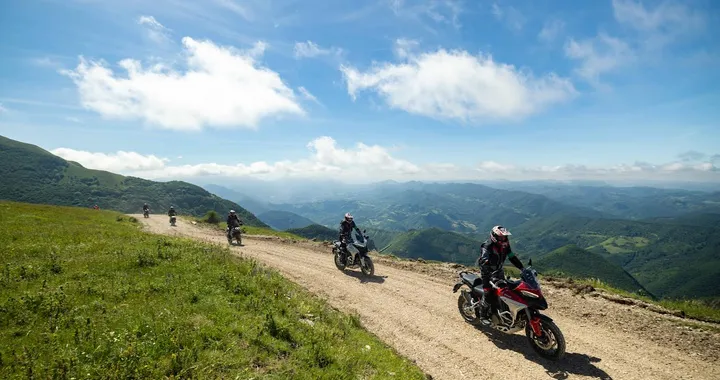 Ducati Riding Experience: le nuove avventure pensate per gli appassionati