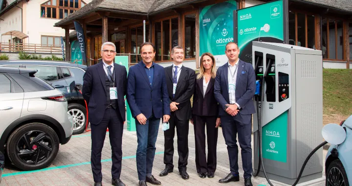Ricarica auto elettriche, inaugurata la prima stazione del progetto Atlante