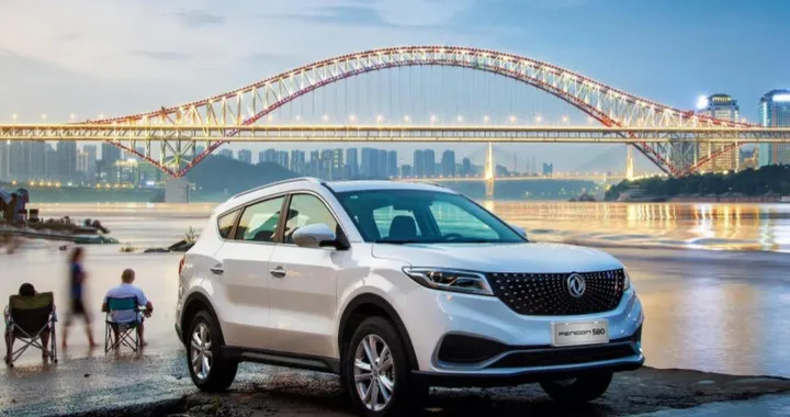 DFSK, i SUV del marchio cinese in Italia grazie a China Car Company
