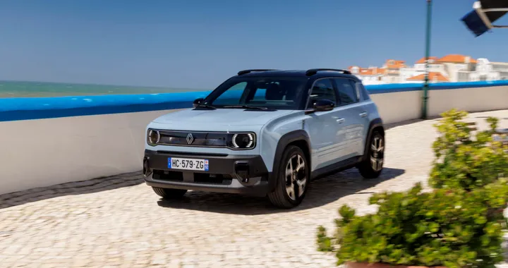Renault 4 e Renault 5, con gli incentivi 2025 in offerta con anticipo 0