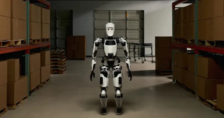 Mercedes utilizzerà il robot umanoide Apollo nelle sue fabbriche