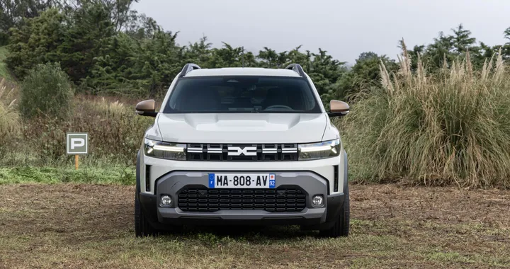 Dacia Duster Hybrid, l'offerta con finanziamento