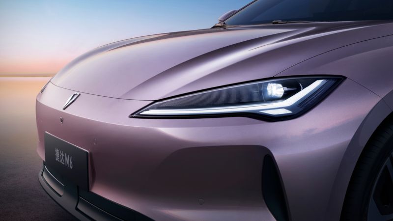 Copertina: FAW-Volkswagen svela la Jetta M6: prima berlina elettrica del marchio