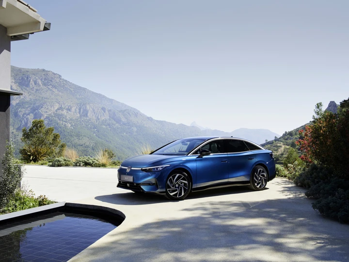 Volkswagen consolida la posizione in Europa mentre prepara il debutto dei nuovi modelli elettrici