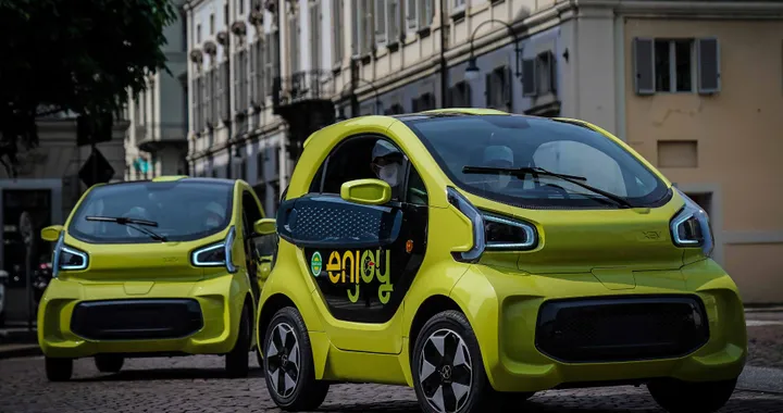 Enjoy: a Torino arrivano 100 XEV YOYO elettriche con battery swap
