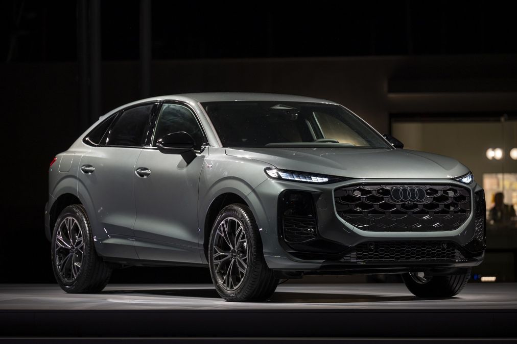 Nuova Audi Q3 Sportback si presenta in Italia: oltre 100 km in elettrico per la Plug-in. Da 44.500 euro
