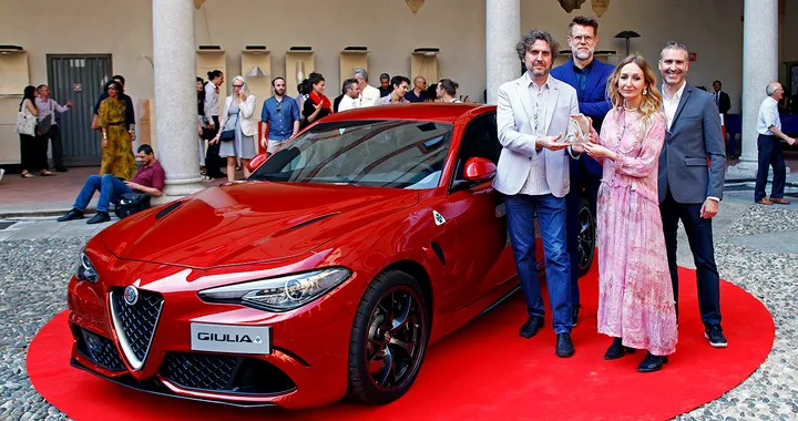 Alfa Romeo Giulia: il design della berlina si aggiudica il Compasso d'Oro