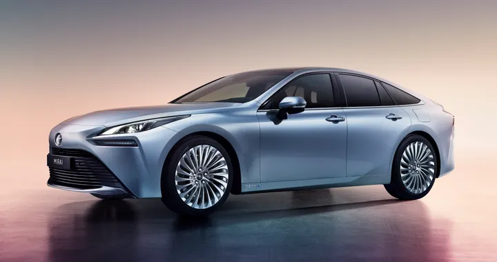 Toyota Mirai, arriva la seconda generazione dell'auto ad idrogeno