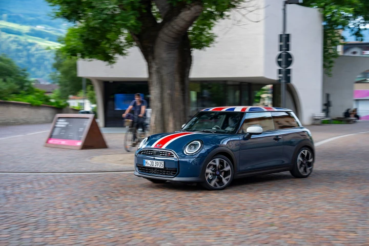 MINI Cooper Oxford, il miglior modo di festeggiare i 25 anni di MINI moderna