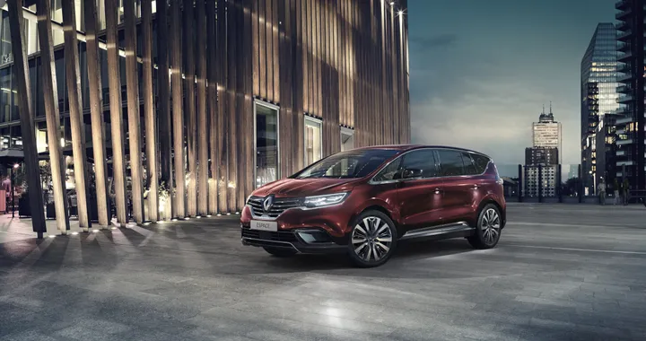 Renault Espace: il restyling debutta in Italia | Prezzi