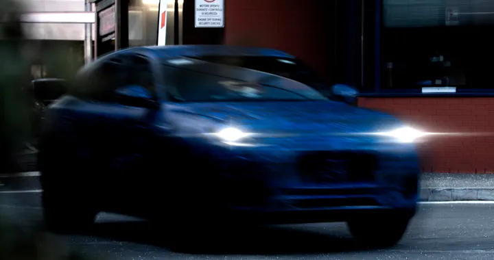 Maserati Grecale, il nuovo SUV debutterà il 16 novembre