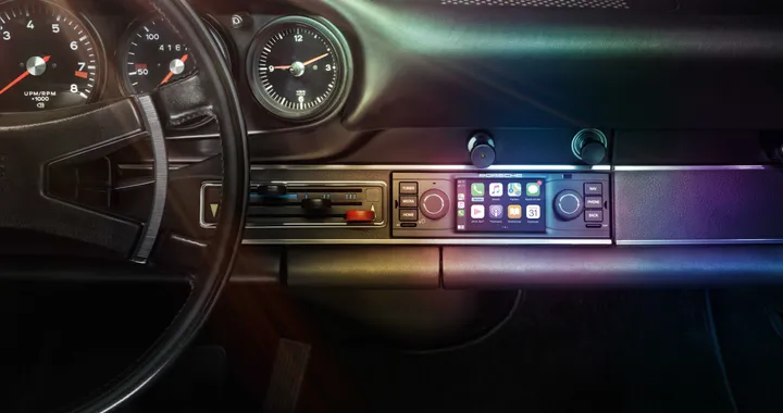 Porsche porta Apple CarPlay sulle vecchie 911