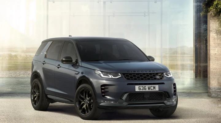 Land Rover: si chiude l'era Discovery Sport, fine produzione a dicembre