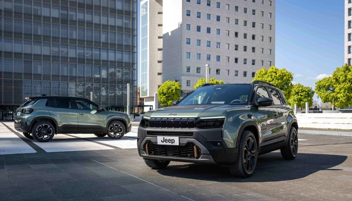 Jeep Avenger vola a 300.000 ordini: il SUV punta al record della Renegade