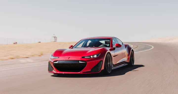 Drako GTE: la berlina elettrica da 1.200 CV su base Karma