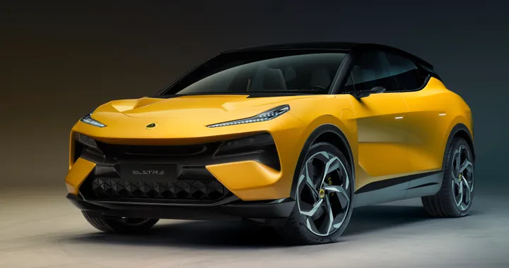 Lotus Eletre, ecco il nuovo SUV elettrico con 600 km di autonomia