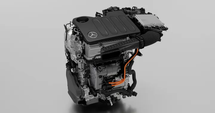 Mercedes smentisce: non metteremo i motori BMW nelle nostre auto